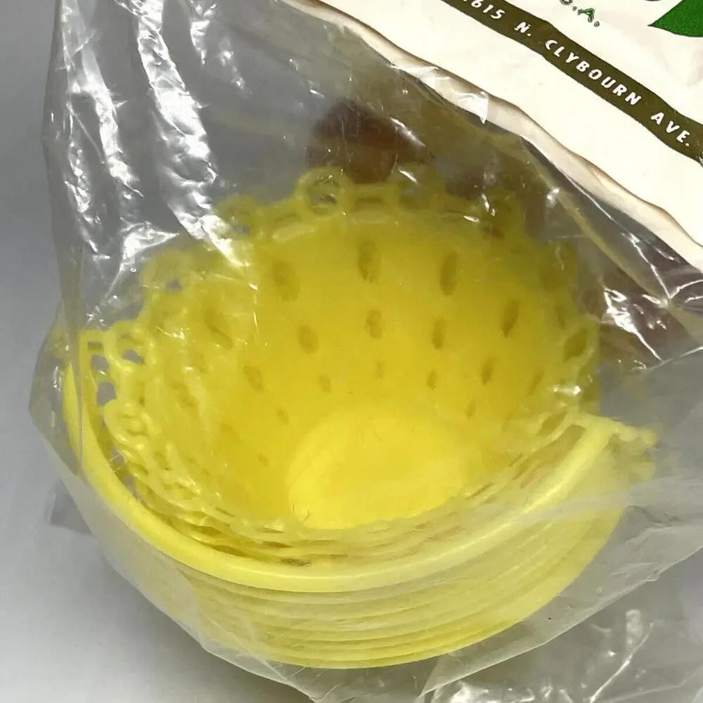 Yellow Plastic Party Favor Baskets‎ Baby Wedding Shower Sealed 8 Piece Vintage